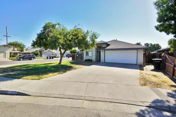 Hanford, CA 93230,1033 Kimball CT