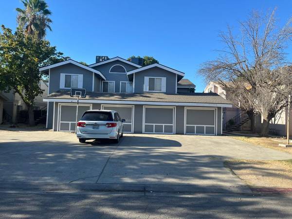 3342 W Shields AVE, Fresno, CA 93722