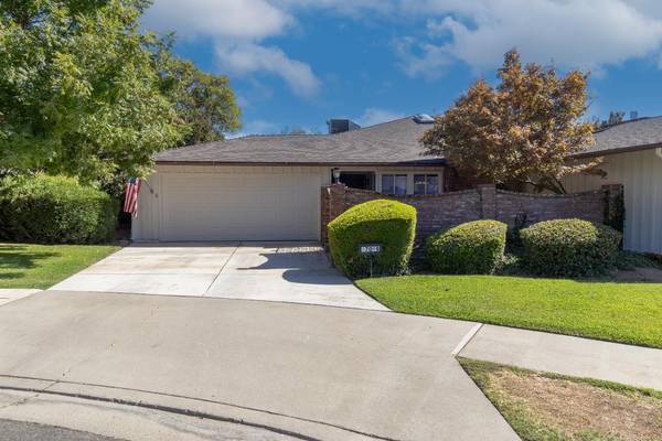 1709 W Calimyrna AVE #9A, Fresno, CA 93711