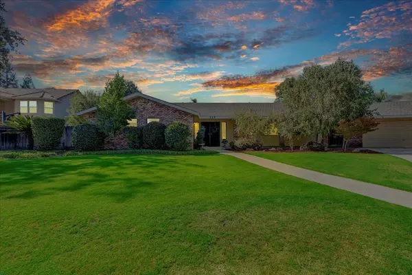 Visalia, CA 93277,125 W Victor CT