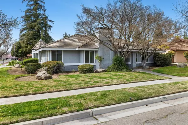 Fresno, CA 93711,6701 N Dewey