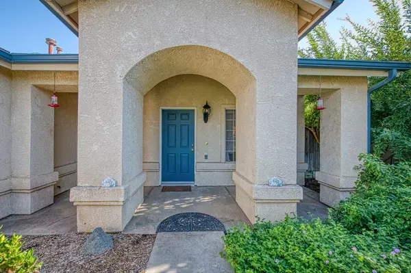 Kingsburg, CA 93631,168 Mariposa ST