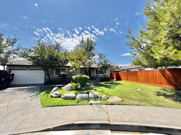 Lemoore, CA 93245,60 Willow CT