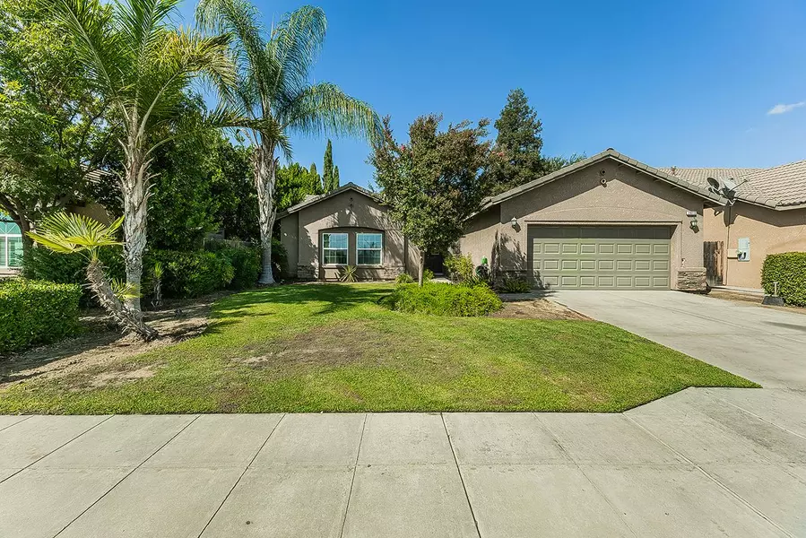 2810 W Missouri AVE, Caruthers, CA 93609