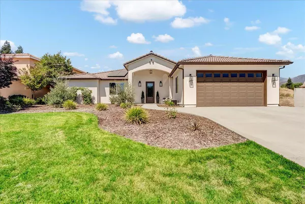 32588 Greene DR, Springville, CA 93265