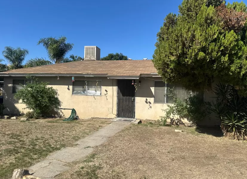 930 I Street, Sanger, CA 93657