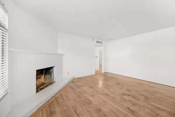 Fresno, CA 93703,4787 E Cornell AVE