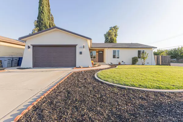 Clovis, CA 93612,394 W Ashcroft AVE