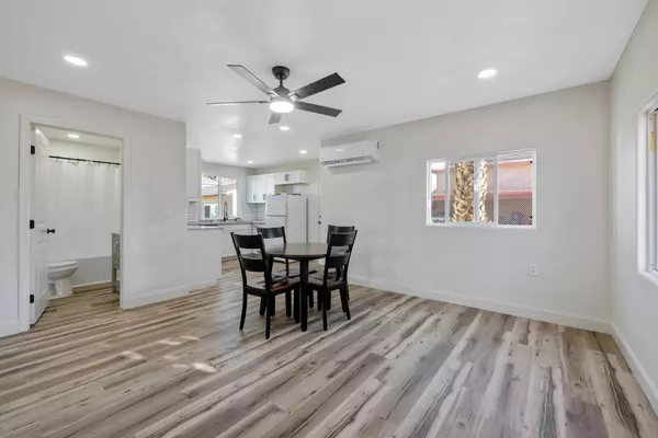 Fresno, CA 93703,1226 N Rowell AVE