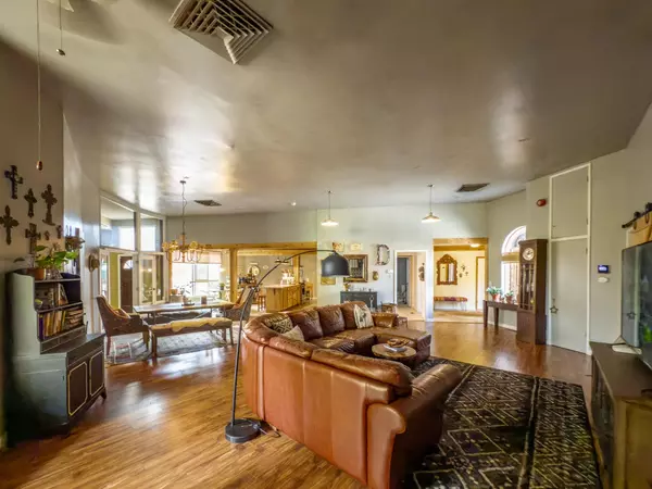 Oakhurst, CA 93644,39979 Road 425b