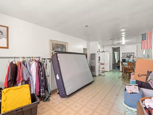 Fresno, CA 93727,128 S Willow AVE