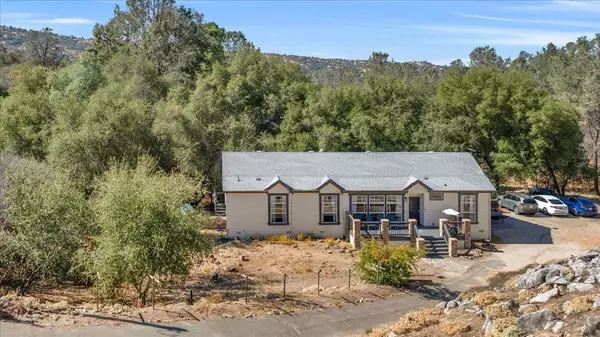 Coarsegold, CA 93614,41391 Long Hollow LN