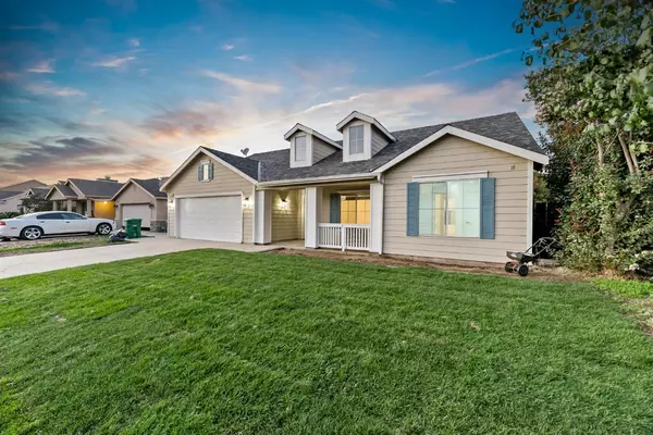 Sanger, CA 93657,2702 Holt AVE