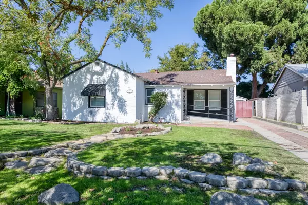Fresno, CA 93704,135 E Clinton AVE
