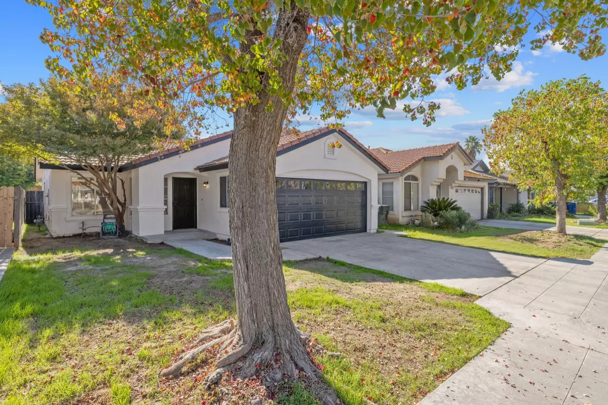 Fresno, CA 93722,4247 W Weldon AVE