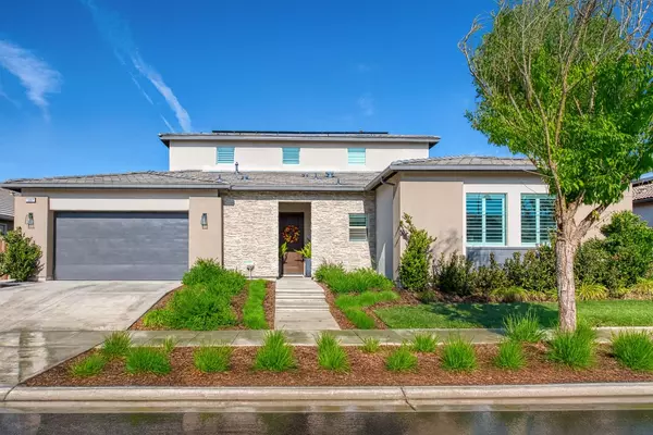 1007 Little Canyon DR, Madera, CA 93636