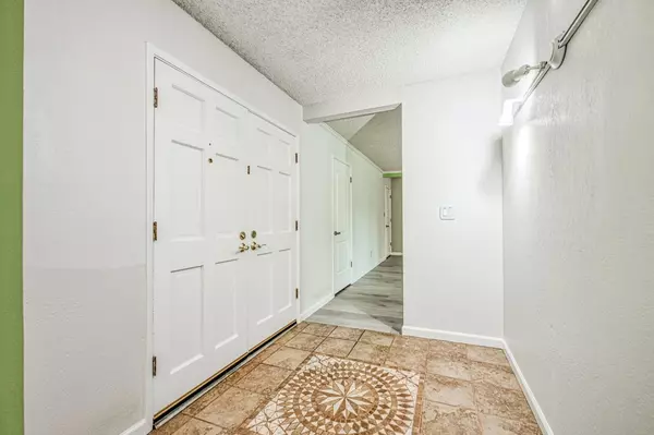 Fresno, CA 93710,3338 E Menlo AVE