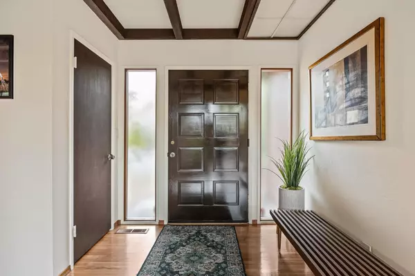 Fresno, CA 93704,1135 E Santa Ana AVE