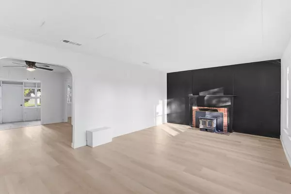 Merced, CA 95340,1405 E 22nd ST