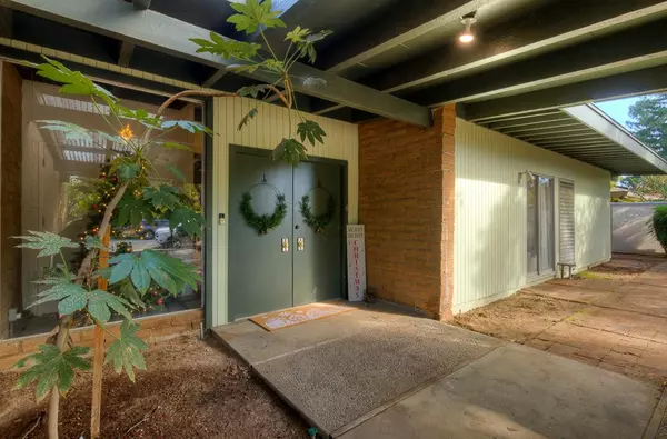 1326 W Morris AVE, Fresno, CA 93711