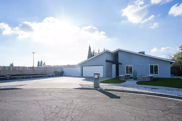 Fresno, CA 93726,3411 N 3rd ST