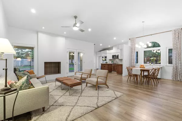 Fresno, CA 93711,3386 W Stuart AVE