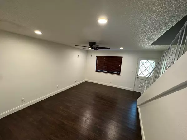 Fresno, CA 93726,3725 E Hampton WAY