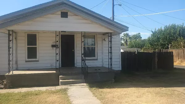 Madera, CA 93637,1015 W Olive AVE