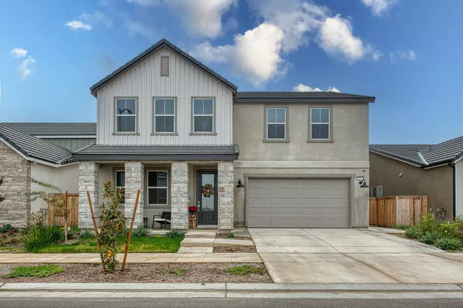 1270 Summerset AVE, Clovis, CA 93619