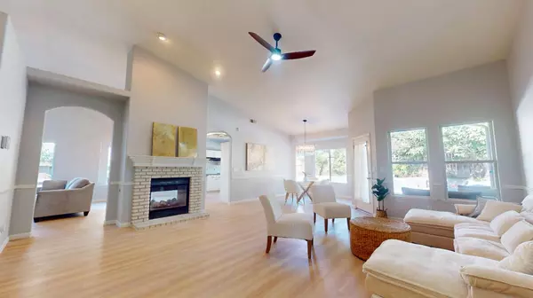 Fresno, CA 93720,2944 E Christopher DR