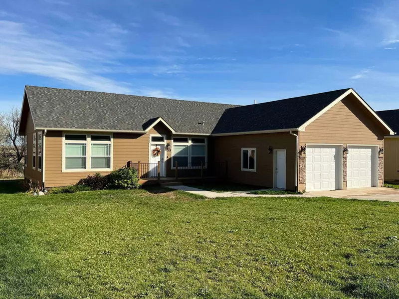 1324 E Pheasant Ridge ST, Watford City, ND 58854