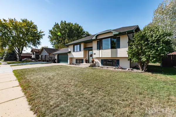 Bismarck, ND 58504,1818 3rd ST S