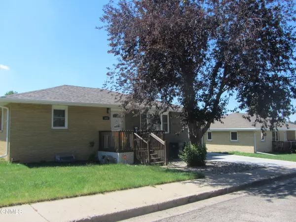 Mandan, ND 58554,501 8th ST NW