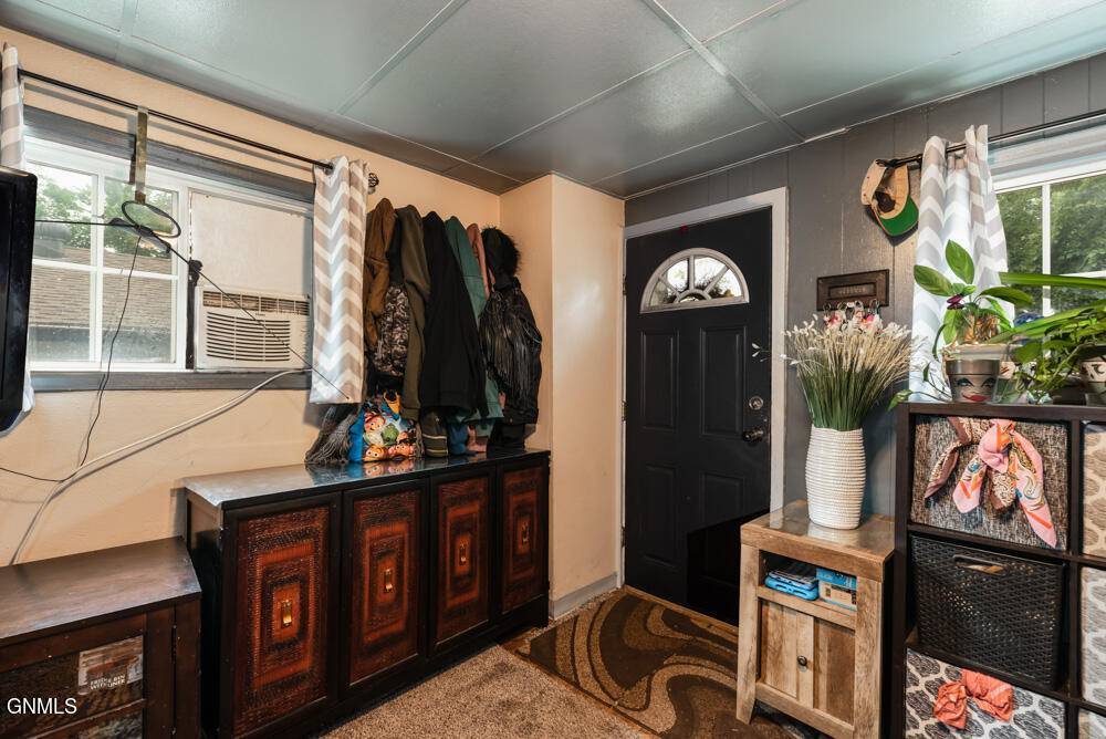 Bismarck, ND 58504,505 10th ST S
