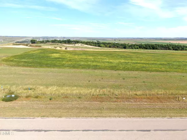 Bismarck, ND 58503,14010 Acadia DR