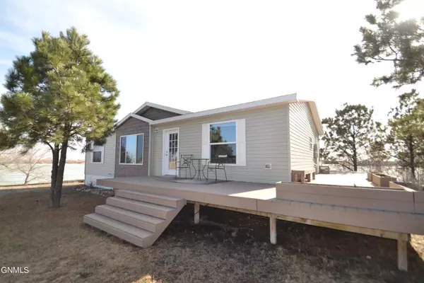 954 9th ST NW, Mercer, ND 58559