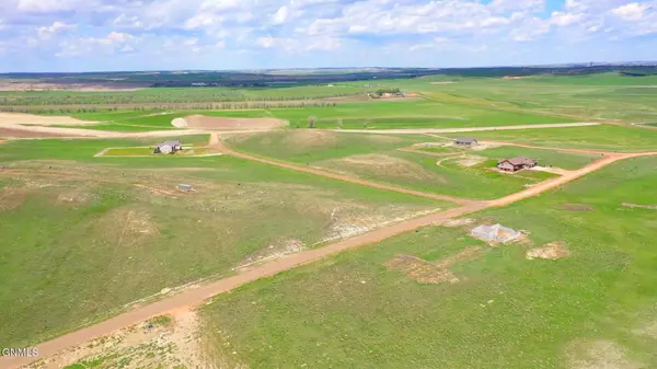 Watford City, ND 58854,12812 Prairie LN