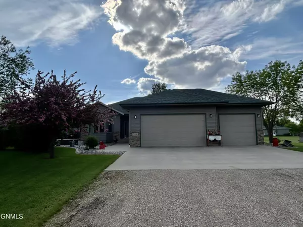 204 4th AVE S, Buffalo, ND 58011