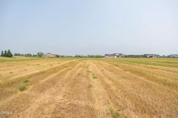 Menoken, ND 58558,11517 Creek Top RD