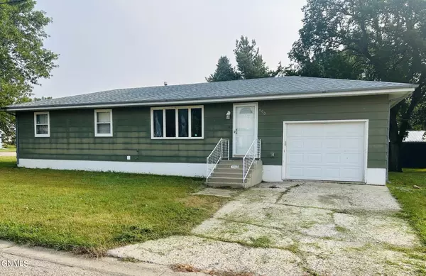 600 2nd ST, Underwood, ND 58576