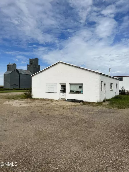 103 Main ST, Froid, MT 59226