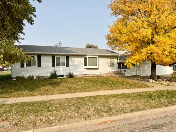 Williston, ND 58801,908 5th ST W