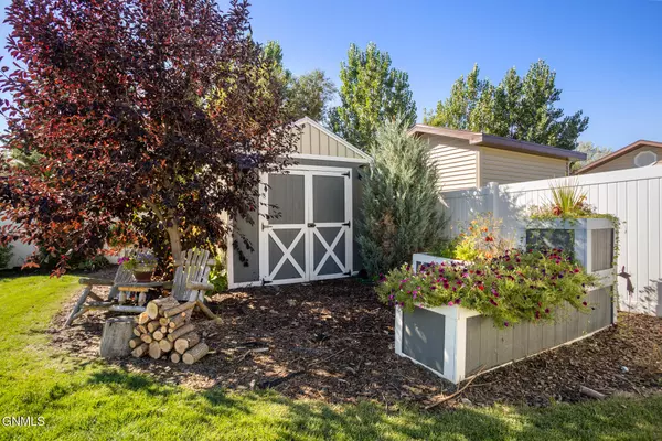 1809 23rd ST W Williston, ND 58801