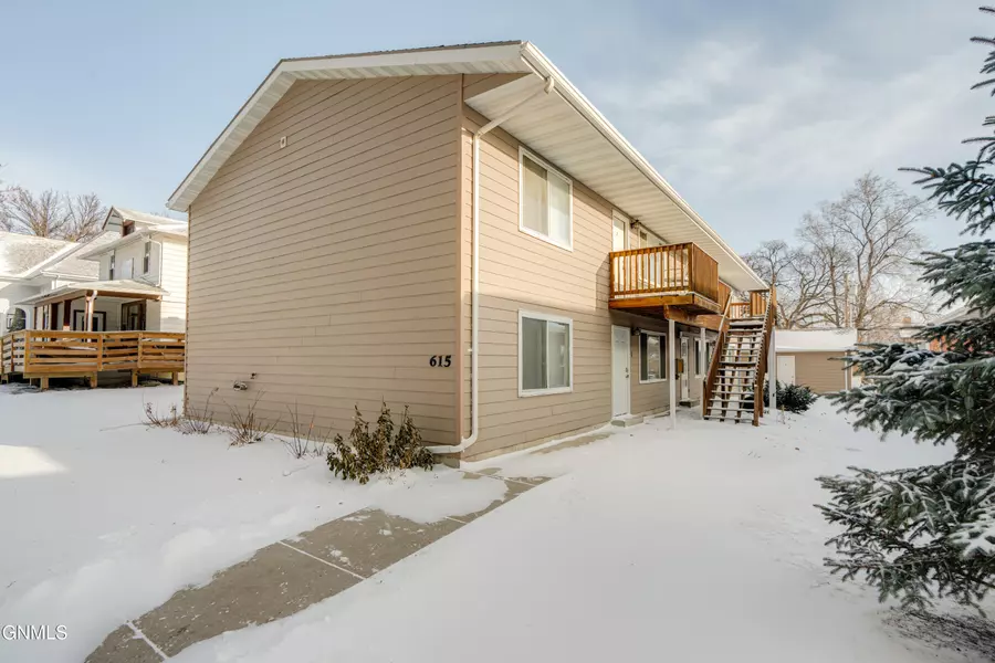 615 N 7th ST, Bismarck, ND 58501