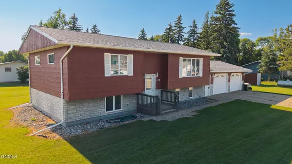 302 15th ST SE, Cooperstown, ND 58425