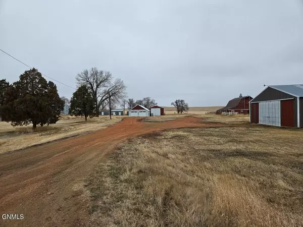 7745 26th ST SW,  Hebron,  ND 58638