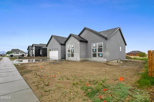 Williston, ND 58801,3403 32nd ST W