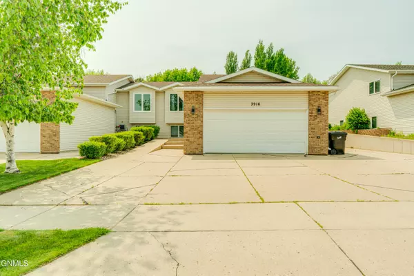 Bismarck, ND 58503,3916 Lockport ST