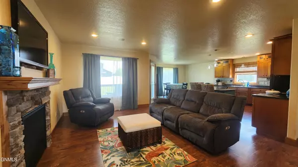 Bismarck, ND 58503,518 Medora AVE