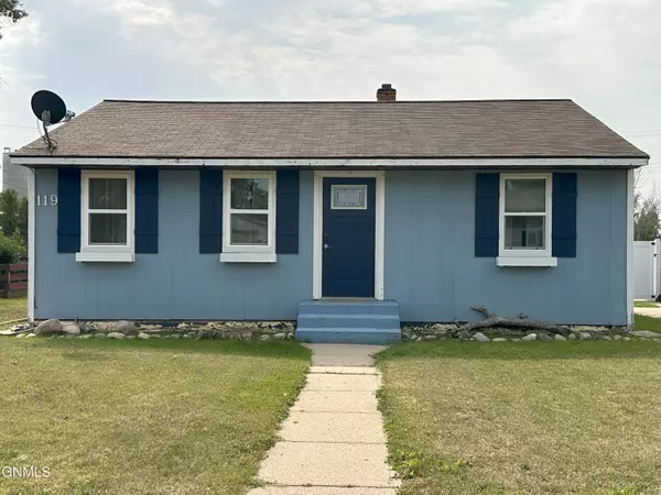 119 4th AVE E,  Ray,  ND 58849
